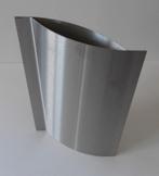 Roestvrij stalen vaas DUO DESIGN hoog model (gesigneerd), Antiek en Kunst, Kunst | Designobjecten, Ophalen of Verzenden