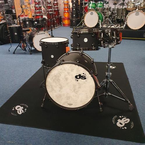 DS Custom Hybrid maple set met black nickel hardware!, Muziek en Instrumenten, Drumstellen en Slagwerk, Nieuw, Overige merken