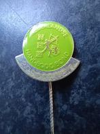 Speldje Nederlandse Handboog Bond NHB 2000 licht groen, Verzamelen, Ophalen, Gebruikt, Sport, Speldje of Pin