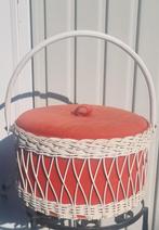 Vintage oranje naaimandje Vandaag ophalen €15,00, Verzamelen, Retro, Ophalen, Huis en Inrichting