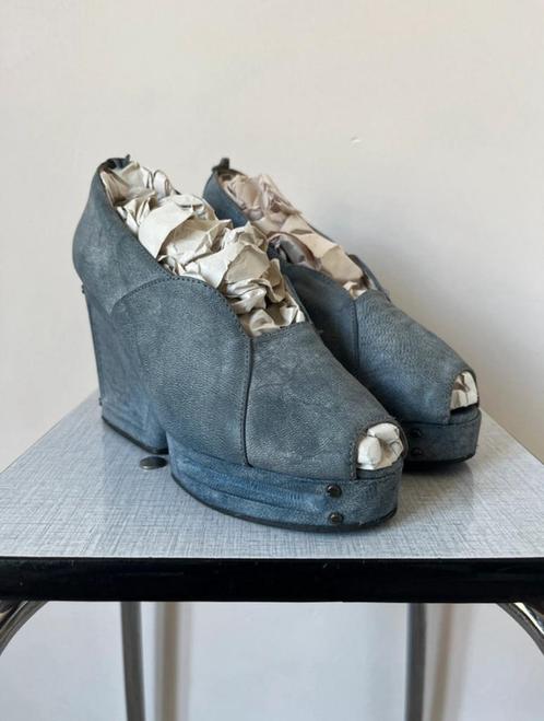Carin Wester wedges 38. Platform plateau 00s design 90s leer, Kleding | Dames, Schoenen, Gedragen, Schoenen met hoge hakken, Blauw