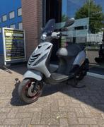 Piaggio zip bromscooter, Ophalen, Zo goed als nieuw, Zip