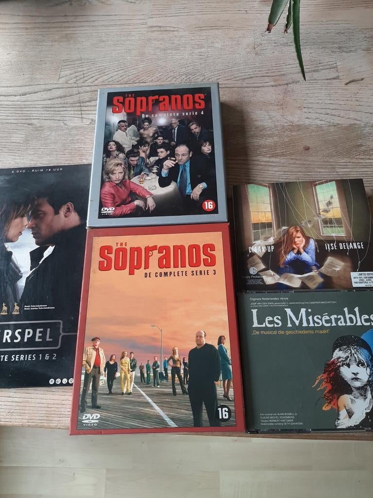 DVD Boxsets: Sopranos, Les Miserables, Ilse DeLange, Gebruikt, Vanaf 16 jaar, Boxset, Drama