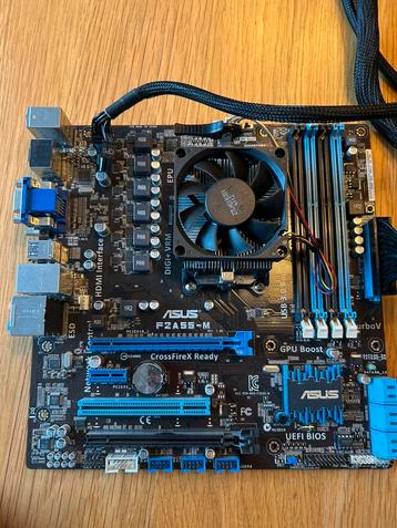 1x amd fm2 mb en 1x amd fm2+/fm2 mb beschikbaar voor biedingen