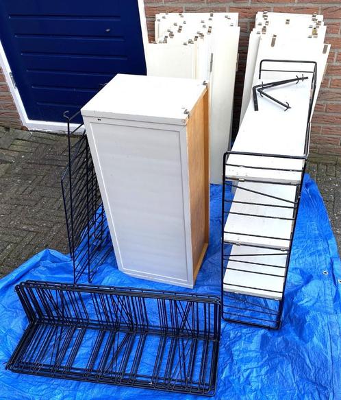 Modulair wandsysteem Nisse String ( Sweden vintage retro ), Huis en Inrichting, Kasten | Wandmeubels, Gebruikt, Minder dan 150 cm