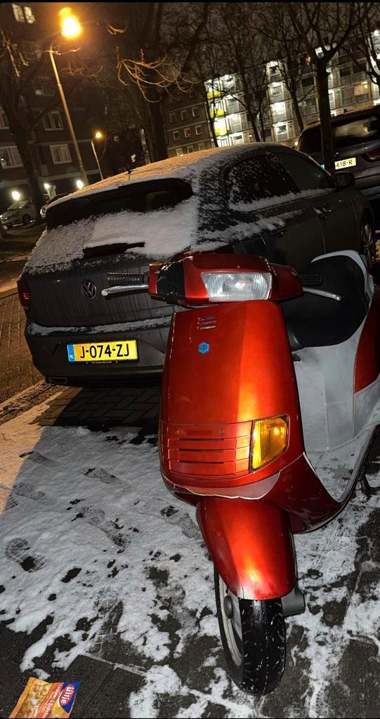 Skipper 125cc WAARDEPEILING, Fietsen en Brommers, Scooters | Piaggio, Zo goed als nieuw, Overige modellen, Benzine, Ophalen
