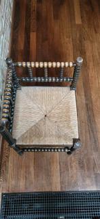 Antieke hoekstoel met gedraaide poten, Antiek en Kunst, Ophalen