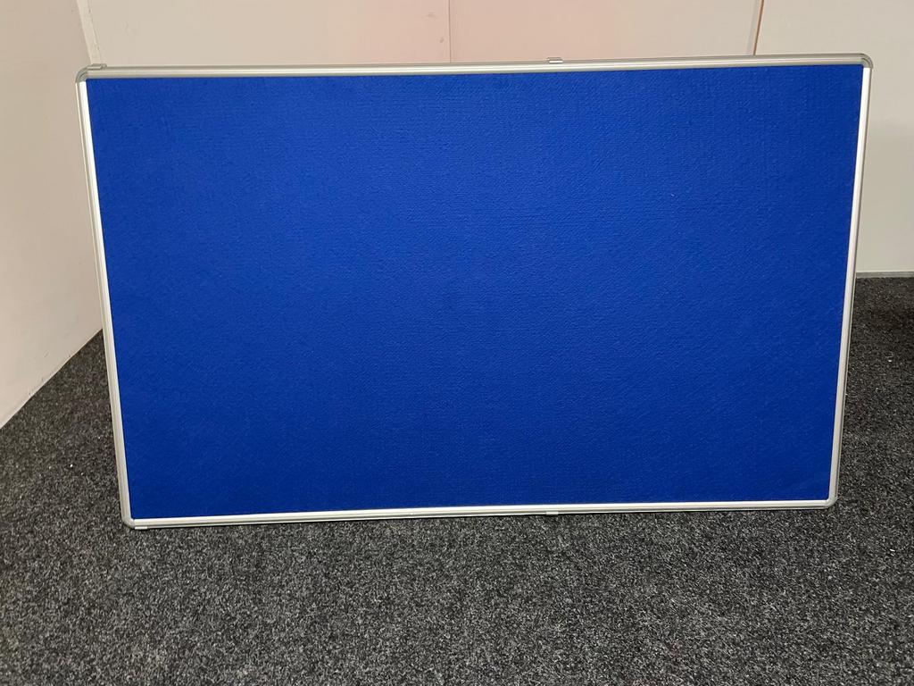 Prikbord - 13 st., Huis en Inrichting, Woonaccessoires | Memoborden, Ophalen, Zo goed als nieuw
