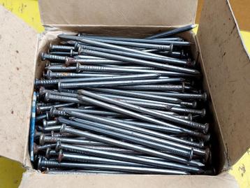 Diverse maten spijkers / draadnagels, zie tekst. beschikbaar voor biedingen