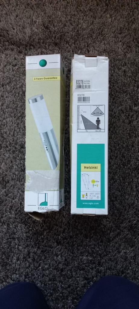 EGLO Helsinki Wandlamp Nieuw in Doos, Huis en Inrichting, Lampen | Vloerlampen, Nieuw, Minder dan 100 cm, Kunststof, Metaal, Ophalen of Verzenden