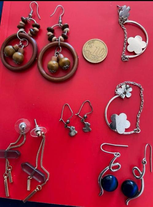 Siraden bijna gratis, Sieraden, Tassen en Uiterlijk, Oorbellen, Zo goed als nieuw, Overige materialen, Bruin, Ophalen