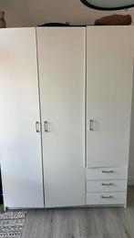 Nog goede witte kleding kast ikea, Huis en Inrichting, Kasten | Kledingkasten, Ophalen, Zo goed als nieuw, 50 tot 75 cm, 200 cm of meer