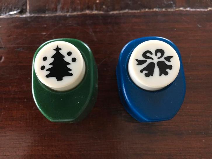 kerstpons kerst ponsen stansen 2st kerstboom bal stalen mes, Hobby en Vrije tijd, Kaarten | Zelf maken, Nieuw, Pons of Mal, Kerst
