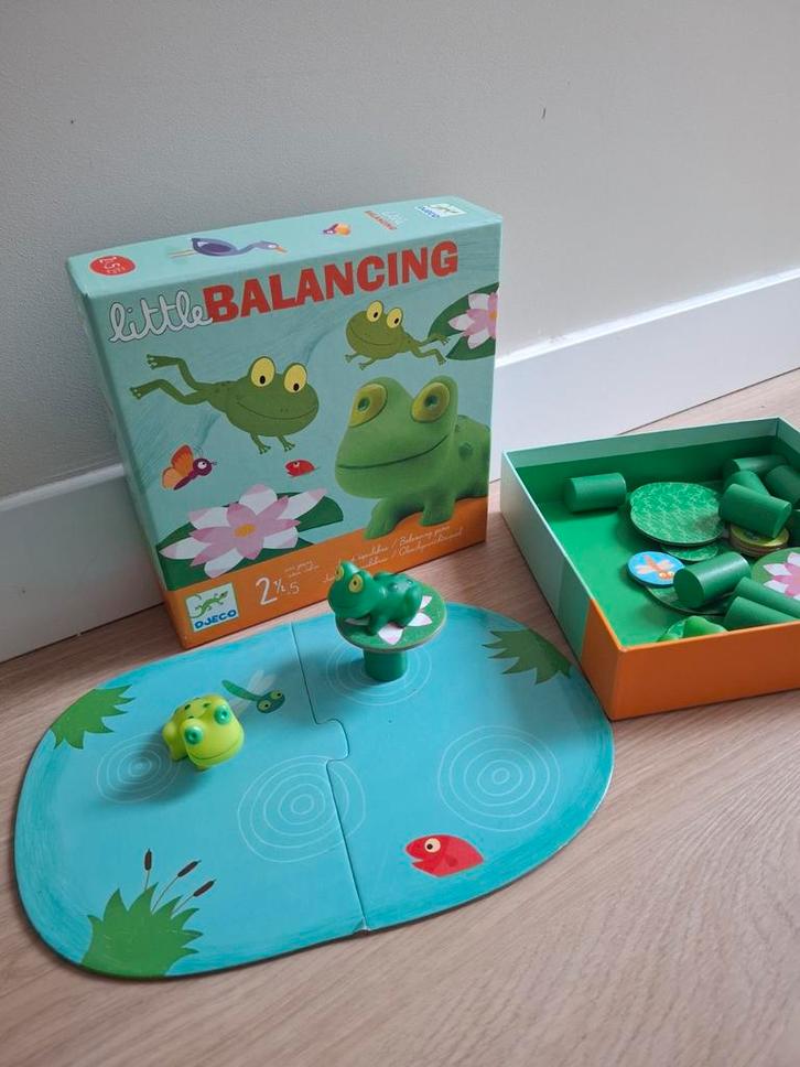 Djeco Balanceerspel Kikkers - Behendigheid, Kinderen en Baby's, Speelgoed | Educatief en Creatief, Zo goed als nieuw, Bouwen, Ophalen of Verzenden