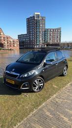 Peugeot 108 1.0 12V 5DR 2015 Zwart DAK! CABRIO!! Voll opties, Auto's, Peugeot, Voorwielaandrijving, 4 stoelen, Zwart, Handgeschakeld