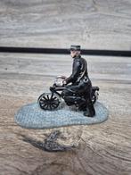 Kerstdorp Politie met fiets kersthuisjes, Ophalen of Verzenden, Zo goed als nieuw