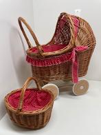 Rieten poppenwagen en mand rood witte stippen, Ophalen of Verzenden, Nieuw, Overige typen