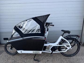 Urban Arrow family elektrische bakfiets als nieuw met extra’ beschikbaar voor biedingen