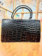 YV1233: Vintage 1960s Genuine Alligator Handbag - Handtas, Sieraden, Tassen en Uiterlijk, Tassen | Damestassen, Ophalen of Verzenden