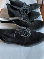 2 paar schoenen, halfhoge laarsjes zwart suede, Zo goed als nieuw, Zwart, Verzenden