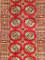 Vintage Perzisch wol Bouchara vloerkleed loper Red 58x417cm, Huis en Inrichting, Stoffering | Tapijten en Kleden, Persian Perzisch vintage oosters hype