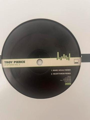 Troy Pierce - 25 Bitches Vol. II Vinyl beschikbaar voor biedingen