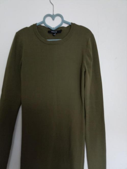 Jurk Nikkie, Kleding | Dames, Jurken, Zo goed als nieuw, Maat 34 (XS) of kleiner, Groen, Boven de knie, Ophalen of Verzenden