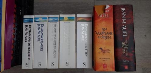 Fantasy - Jean Auel, Boeken, Fantasy, Gelezen, Ophalen of Verzenden