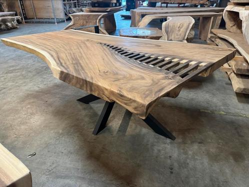 Unieke boomstam eettafel suarhout massief met mozaïek nieuw, Huis en Inrichting, Tafels | Eettafels, Nieuw, 200 cm of meer, Vijf personen of meer