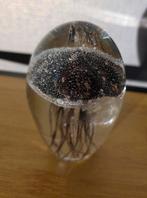 Glazen presse-papier bol met kwal erin verwerkt, Ophalen of Verzenden