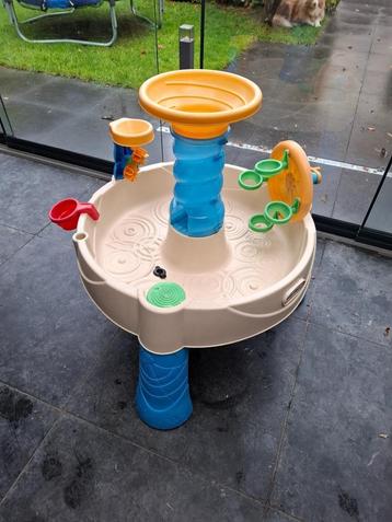 Watertafel Little Tikes Spiral beschikbaar voor biedingen