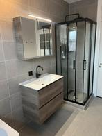 Badkamerset: wastafelkast met wastafel, spiegelkast, Ophalen, Zo goed als nieuw