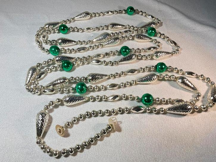 Super mooie gave en exclusieve oude glazen ketting 3.2 meter, Diversen, Kerst, Gebruikt, Ophalen of Verzenden