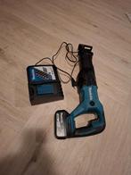 Makita Reciprozaag, Doe-het-zelf en Verbouw, Gereedschap | Zaagmachines, 70 mm of meer, 600 tot 1200 watt, Ophalen of Verzenden