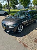 BMW 3-Serie 318i lci, Automaat, 74 €/maand, Zwart, Bruin