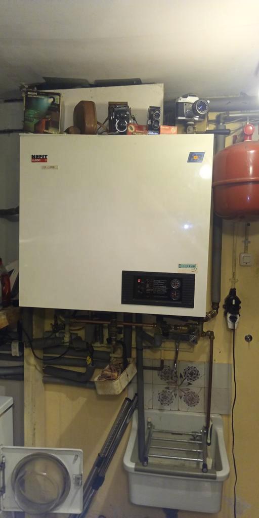 Nefit Turbo 21 HR-Combi - Oerdegelijk!, Doe-het-zelf en Verbouw, Geisers en Boilers, Ophalen of Verzenden