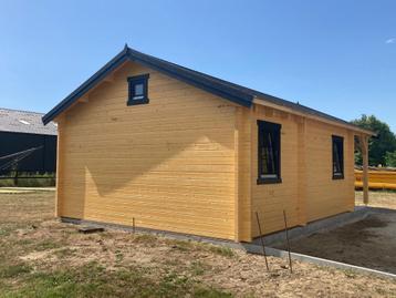 MAATWERK: blokhutten, woonunits, bijgebouwen. beschikbaar voor biedingen