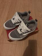 Vans Knu Skool Grijs/Wit - Sneakers, Ophalen of Verzenden, Zo goed als nieuw, Grijs, Sneakers of Gympen