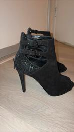 Michael Kors peeptoe enkellaarzen 36, Ophalen of Verzenden, Zo goed als nieuw, Zwart
