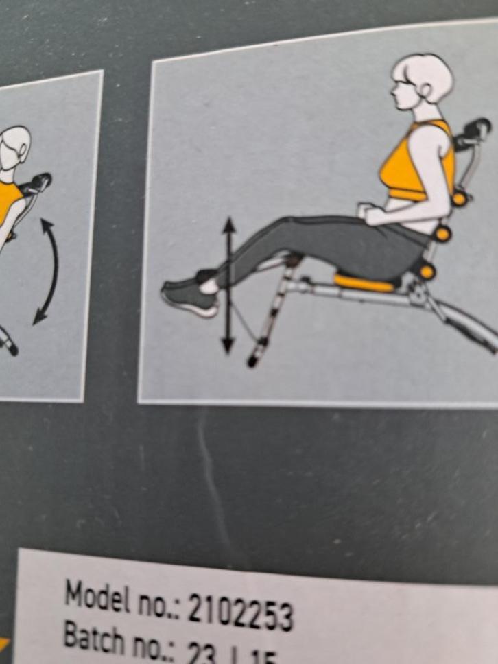 Core Training chair= 30 Euro, nieuw ongebruikt in verpakking, Sport en Fitness, Fitnessmaterialen, Nieuw, Fitnessbank, Armen, Benen