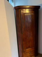 Prachtige hoekkast, koloniaal hout, met lade, Huis en Inrichting, Ophalen, Zo goed als nieuw