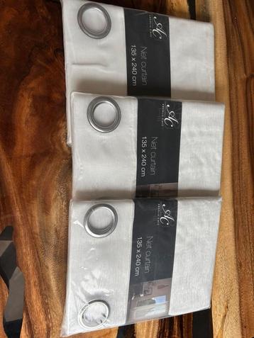 4 sets gordijnen – 135x240 cm – Absolu Chic – 3x nieuw beschikbaar voor biedingen