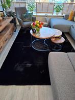 Mooi zacht / fluffy vloerkleed (ca 3 weken oud) 200x290, Huis en Inrichting, Stoffering | Tapijten en Kleden, Ophalen, Zwart, 150 tot 200 cm