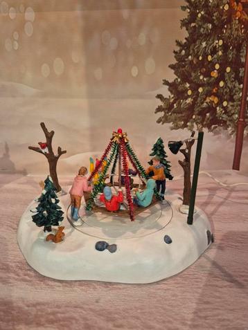Lemax holiday merry go round beschikbaar voor biedingen