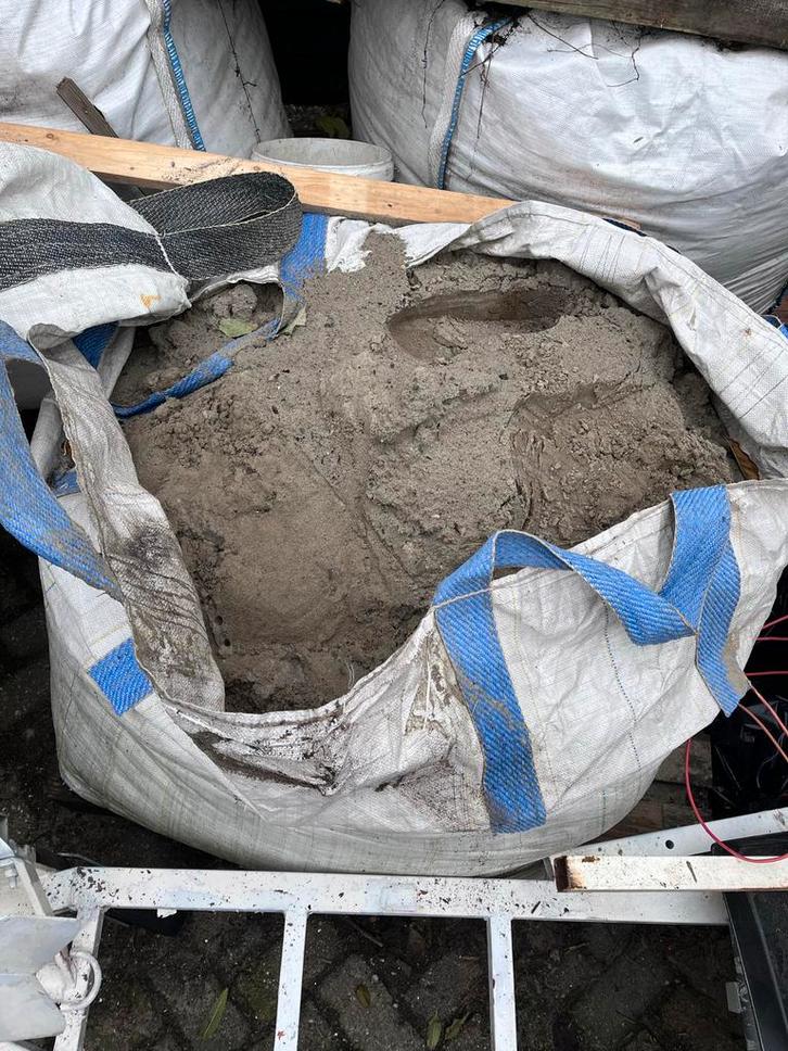 Opvulzand in Bigbag - 3 stuks, Tuin en Terras, Zand, Gebruikt, Ophoogzand, Ophalen