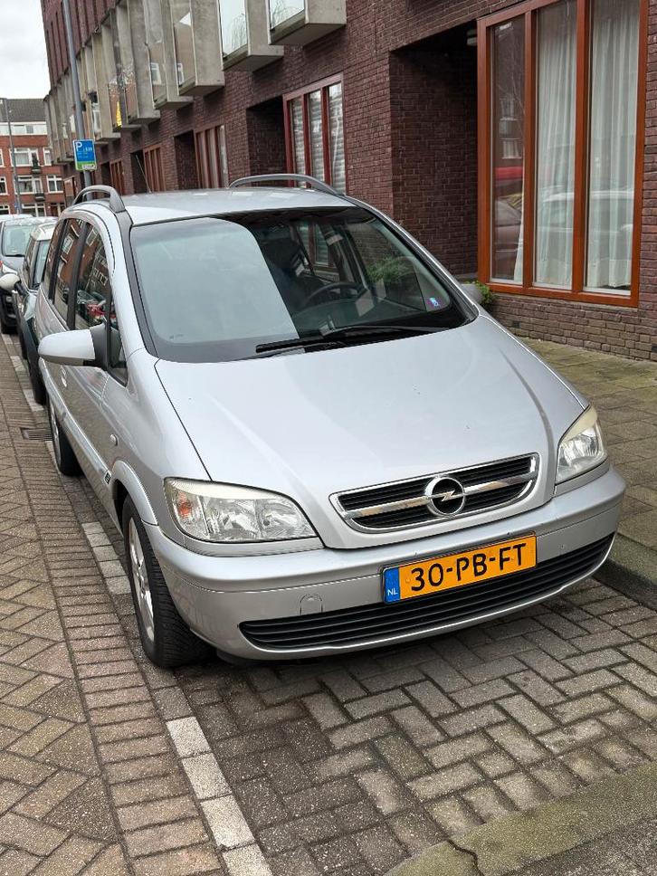Opel Zafira 2.2 16V AUT 2004 Grijs Metallic 7 pers. 1-e eig., Auto's, Opel, Particulier, Zafira, ABS, Airbags, Airconditioning