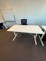 Eletrisch verstelbaar zit/staan bureau met bureaustoel, Huis en Inrichting, Bureaus, Ophalen, Zo goed als nieuw