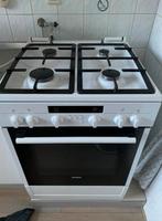 Siemens gasfornuis  nieuwstaat hetelucht alles erop, Ophalen, 4 kookzones, Zo goed als nieuw, Gas