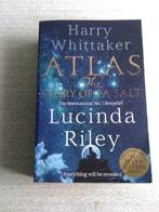 Lucinda Riley , Harry Whittaker - ATLAS The Story of Pa Salt, Ophalen of Verzenden, Zo goed als nieuw, Harry Whittaker; Lucinda Riley