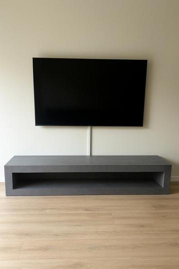 Betonlook tv meubel 220x40x40